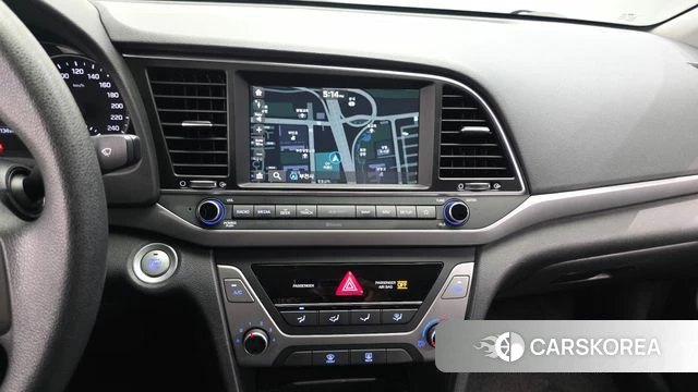 Hyundai Avante AD 2018 Белый из Кореи, фото 5