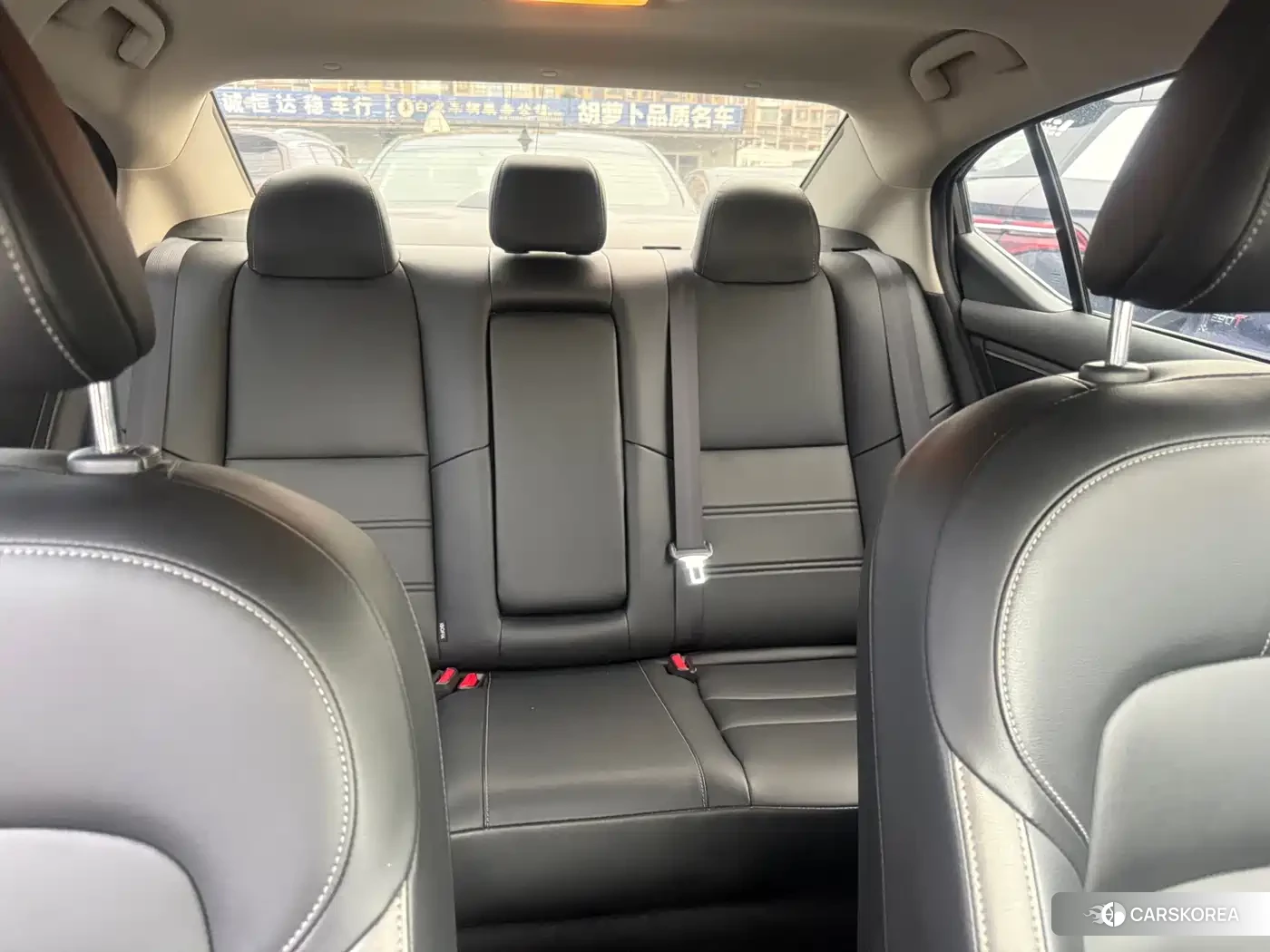 Nissan Xuan Yi 2023 Silver/gray из Китая, фото 5