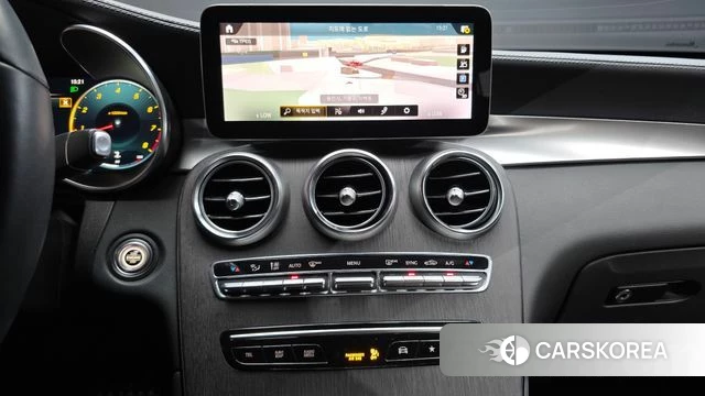 Mercedes-Benz GLC-Class X253 2022 Белый из Кореи, фото 5