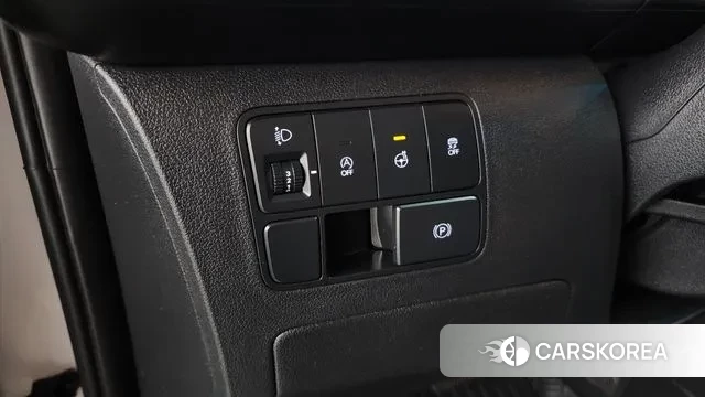 Hyundai Staria 2022 Белый из Кореи, фото 5