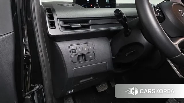 Hyundai Staria 2024 Черный из Кореи, фото 5