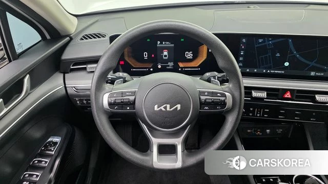 Kia The New K5 3rd generation 2024 Белый из Кореи, фото 5