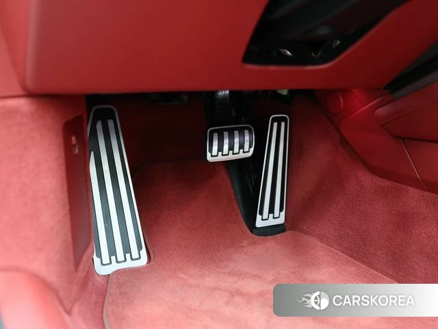 Porsche 911(992) 2023 Жемчужный цвет из Кореи, фото 5