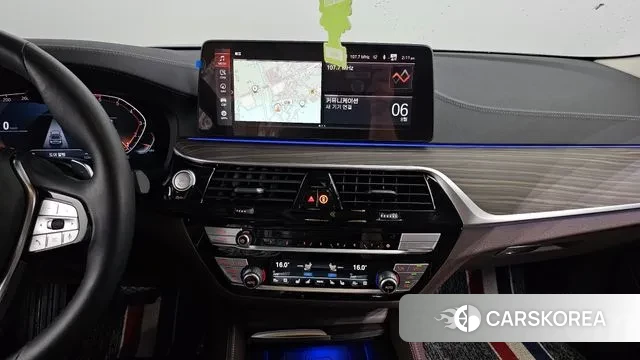 BMW 5 Series (G30) 2022 Черный из Кореи, фото 5