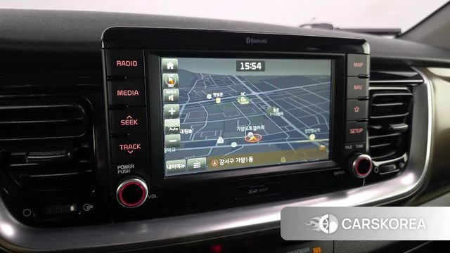 Kia Stonic 2018 Белый из Кореи, фото 5