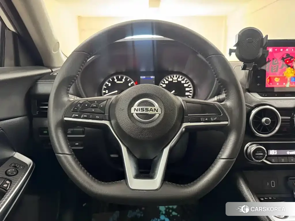 Nissan Sylphy 2022 Белый из Китая, фото 5