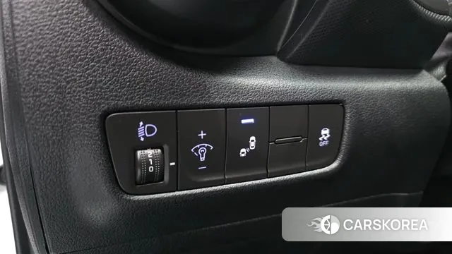 Hyundai Kona 2018 Белый из Кореи, фото 5