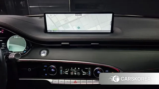 Genesis GV70 2023 Белый из Кореи, фото 5