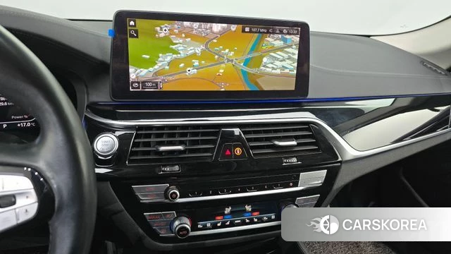 BMW 5 Series (G30) 2021 Синий из Кореи, фото 5