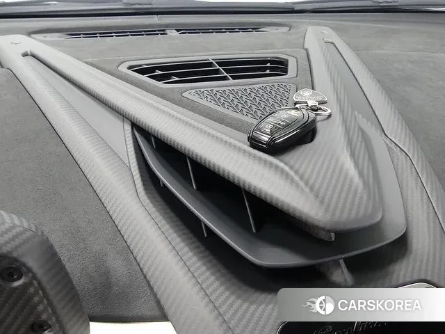 Lamborghini Revuelto 2025 Синий из Кореи, фото 5