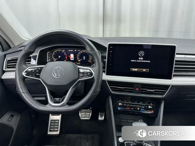 Volkswagen Tiguan L 2022 Шампань из Китая, фото 5