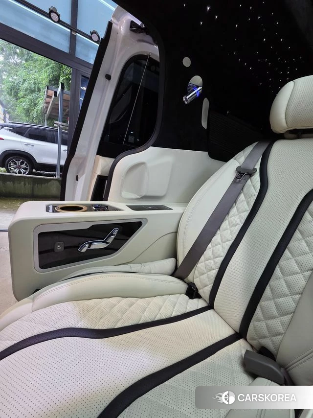 Kia Carnival 4th generation 2023 Белый из Кореи, фото 5