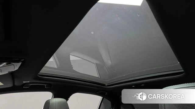 BMW 5 Series (G60) 2026 Черный из Кореи, фото 5