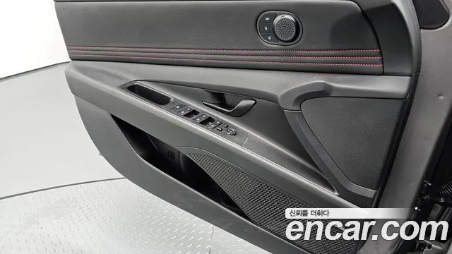 Hyundai The New Avante (CN7) 2023 Серебристо-серый из Кореи, фото 5