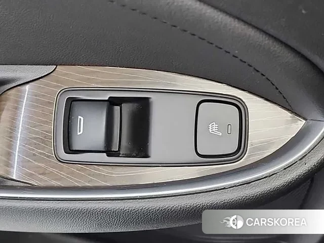 Chevrolet (GM Daewoo) The New Malibu 2019 Черный из Кореи, фото 5