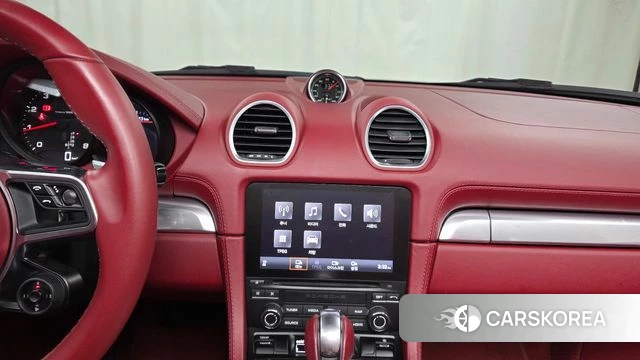 Porsche 718 Boxster 2019 Серый из Кореи, фото 5