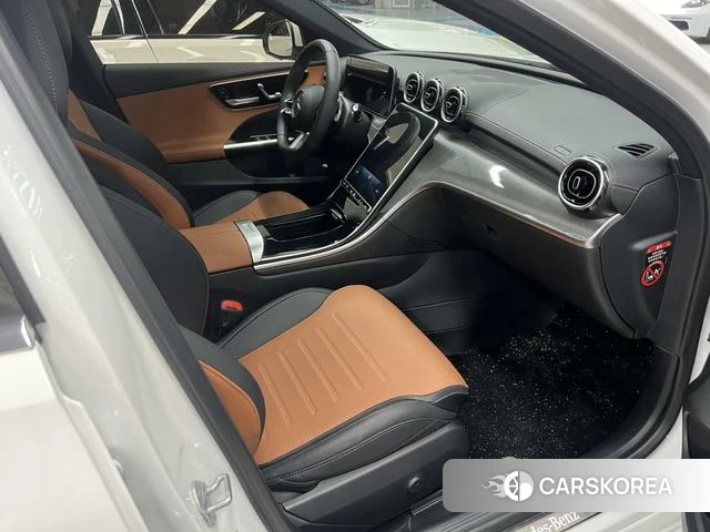 Mercedes-Benz Class C 2023 Белый из Китая, фото 5