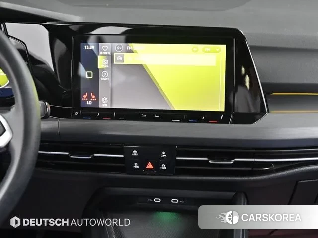 Volkswagen Golf 8th Generation 2022 Синий из Кореи, фото 5