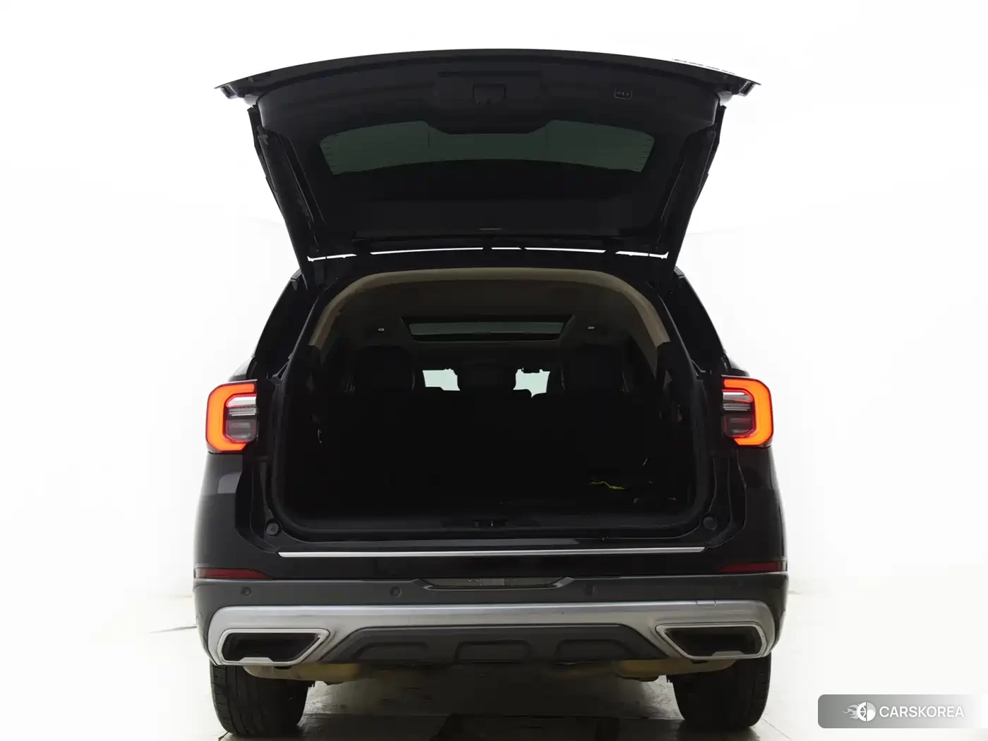 Ford Explorer 2024 Черный из Китая, фото 5