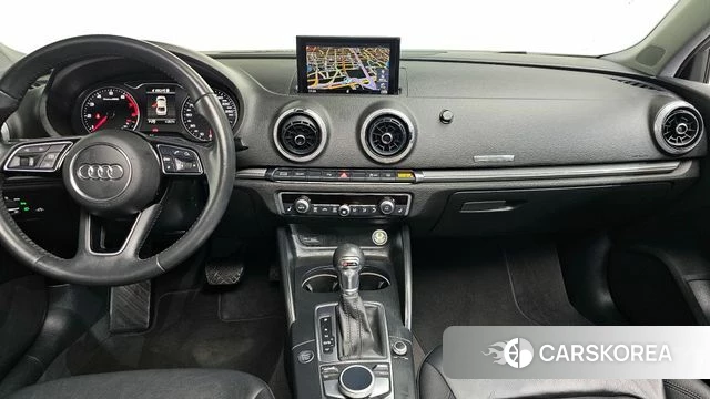 Audi New A3 2018 Черный из Кореи, фото 5