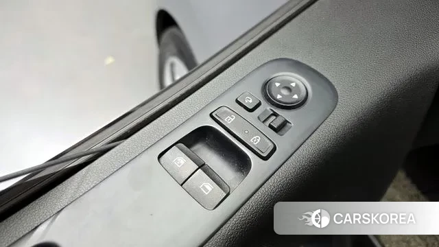 Hyundai Staria 2021 Серебряный из Кореи, фото 5