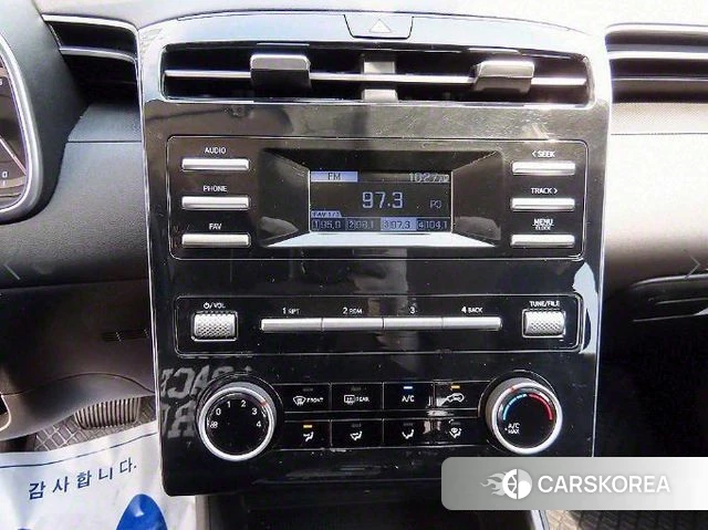 Hyundai Tucson (NX4) 2021 Серебристо-серый из Кореи, фото 5