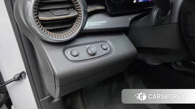 Chevrolet (GM Daewoo) Trax Crossover 2023 Белый из Кореи, фото 5