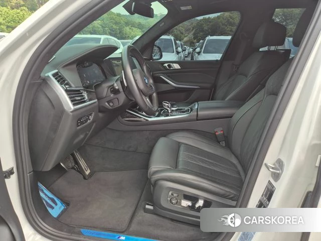 BMW X7 (G07) 2021 Белый из Кореи, фото 5