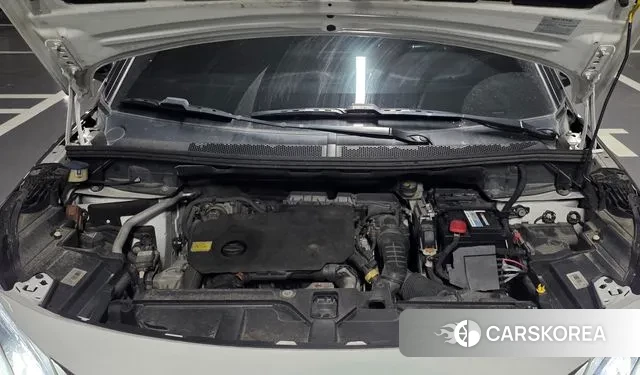 Peugeot 3008 second generation 2019 Белый из Кореи, фото 5