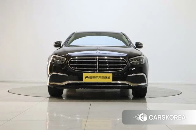 Mercedes-Benz E-class 2023 Черный из Китая, фото 5