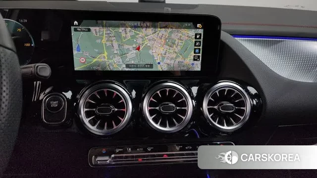 Mercedes-Benz EQA H243 2023 Белый из Кореи, фото 5