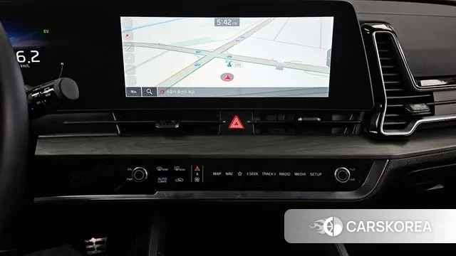 Kia Sportage 5th Generation Hybrid 2024 Белый из Кореи, фото 5