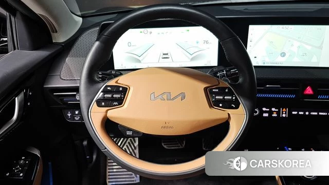 Kia EV6 2023 Черный из Кореи, фото 5