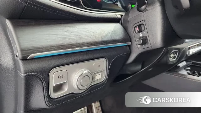 Mercedes-Benz GLE-Class W167 2021 Белый из Кореи, фото 5