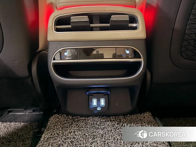 Genesis GV70 2022 Черный из Кореи, фото 5