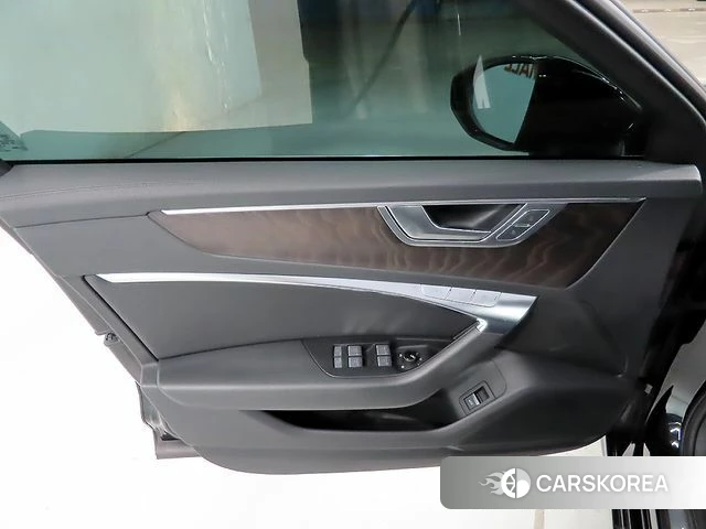 Audi A6 (C8) 2020 Черный из Кореи, фото 5