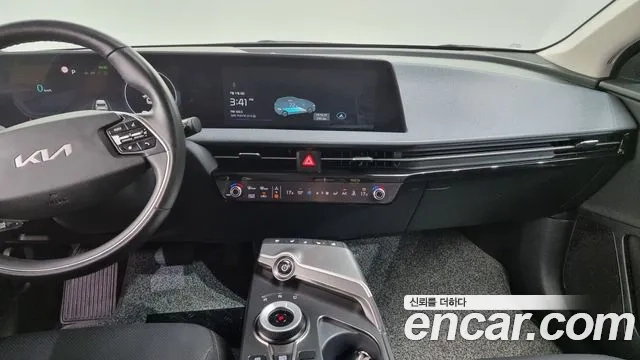 Kia EV6 2022 Жемчужный цвет из Кореи, фото 5