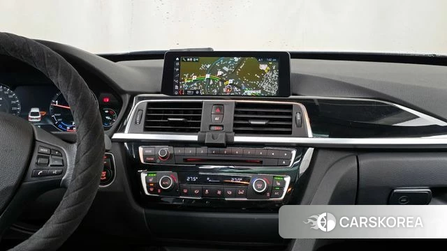 BMW 3 Series GT (F34) 2018 Белый из Кореи, фото 5