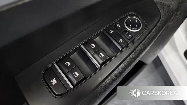 Kia The New K3 2nd generation 2021 Белый из Кореи, фото 5