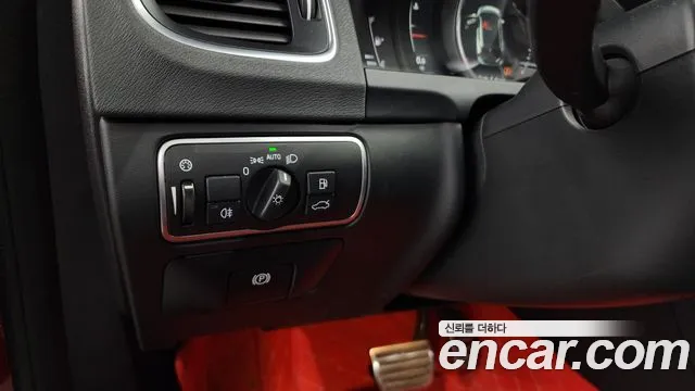 Volvo V60 2018 Красный из Кореи, фото 5