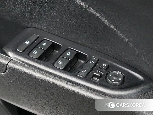 Hyundai Venue 2021 Серый из Кореи, фото 5