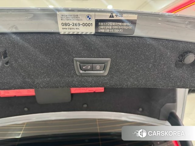 BMW 3 Series (G20) 2024 Светло-серебряный цвет из Кореи, фото 5