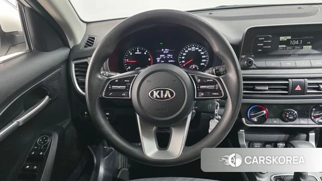Kia Seltos 2021 Белый из Кореи, фото 5