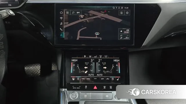 Audi e-Tron 2020 Черный из Кореи, фото 5