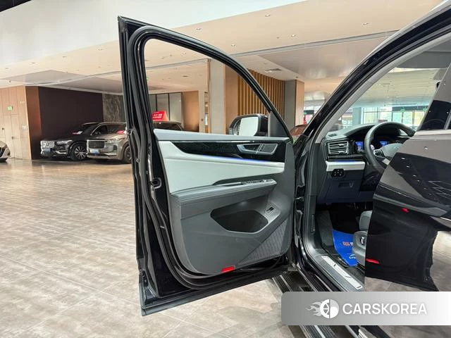 Volkswagen Tourang 2022 Черный из Китая, фото 5