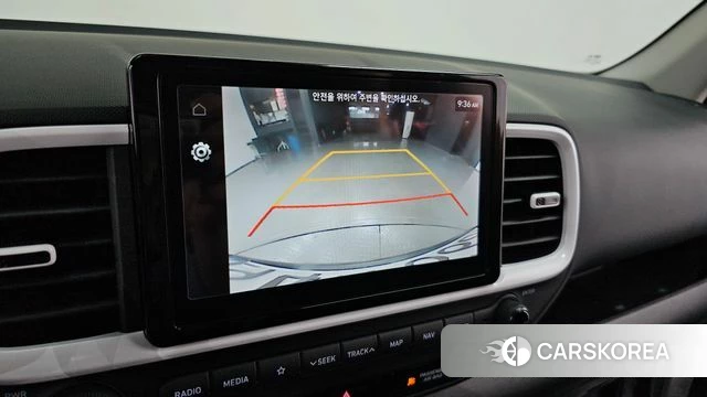 Hyundai Venue 2021 Серебристо-серый из Кореи, фото 5