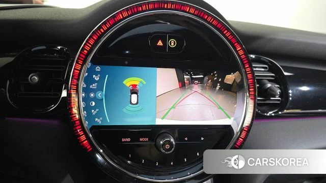 Mini Cooper S 2023 Жемчужный цвет из Кореи, фото 5