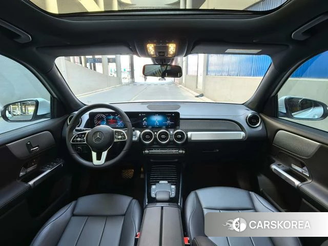 Mercedes-Benz GLB 2023 Белый из Китая, фото 5