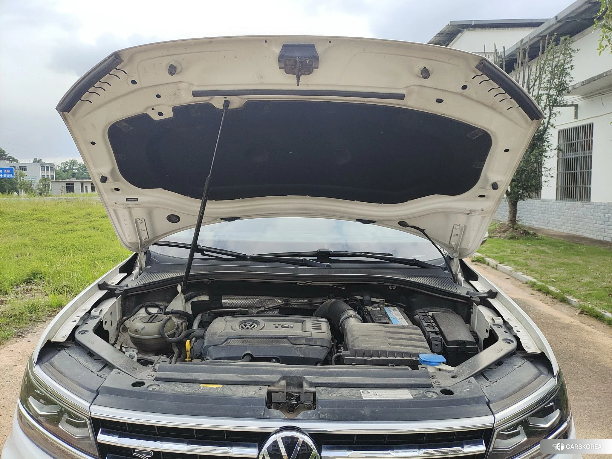 Volkswagen Tiguan L 2020 Белый из Китая, фото 5