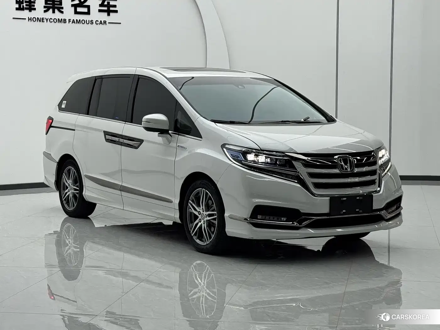 Honda Elysion 2021 Белый из Китая, фото 5